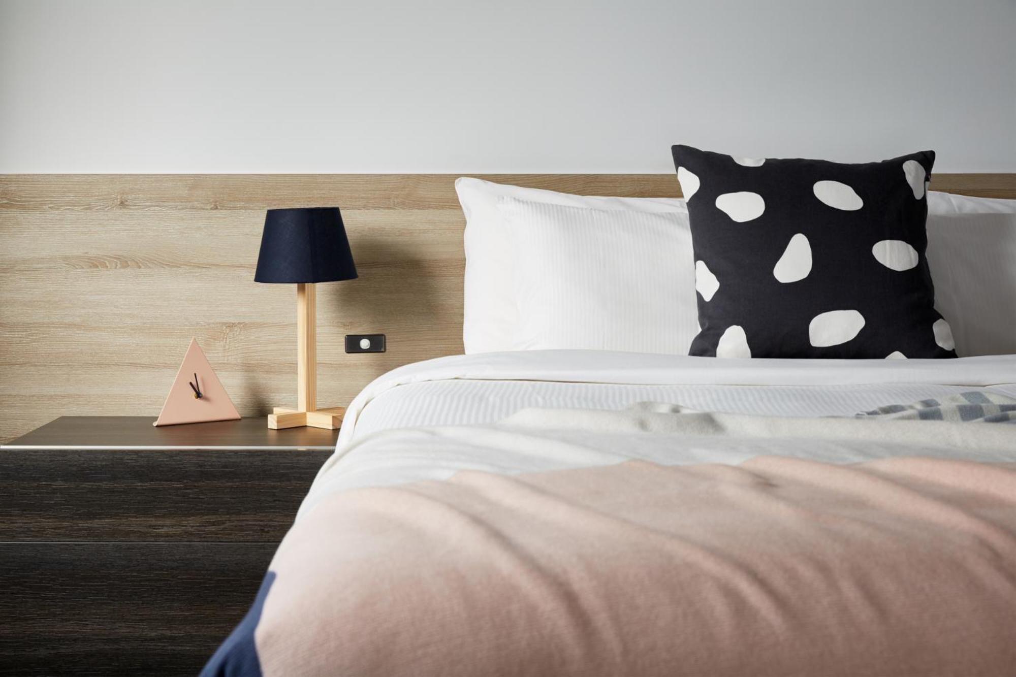 Tyrian Serviced Apartments Fitzroy Melbourne Exterior photo